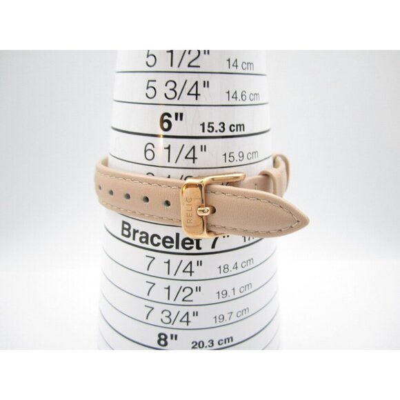 New Women Relic Quartz WR Analog 28mm Round Watch (H938) "New Battery" - Picture 3 of 9